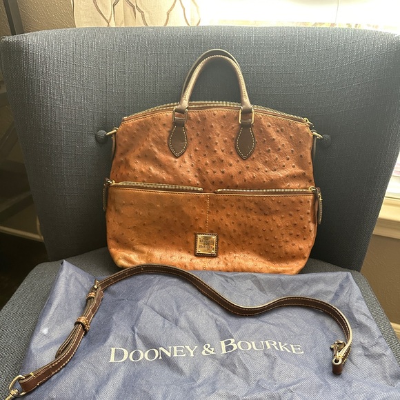 Dooney & Bourke brown ostrich purse - Picture 1 of 16